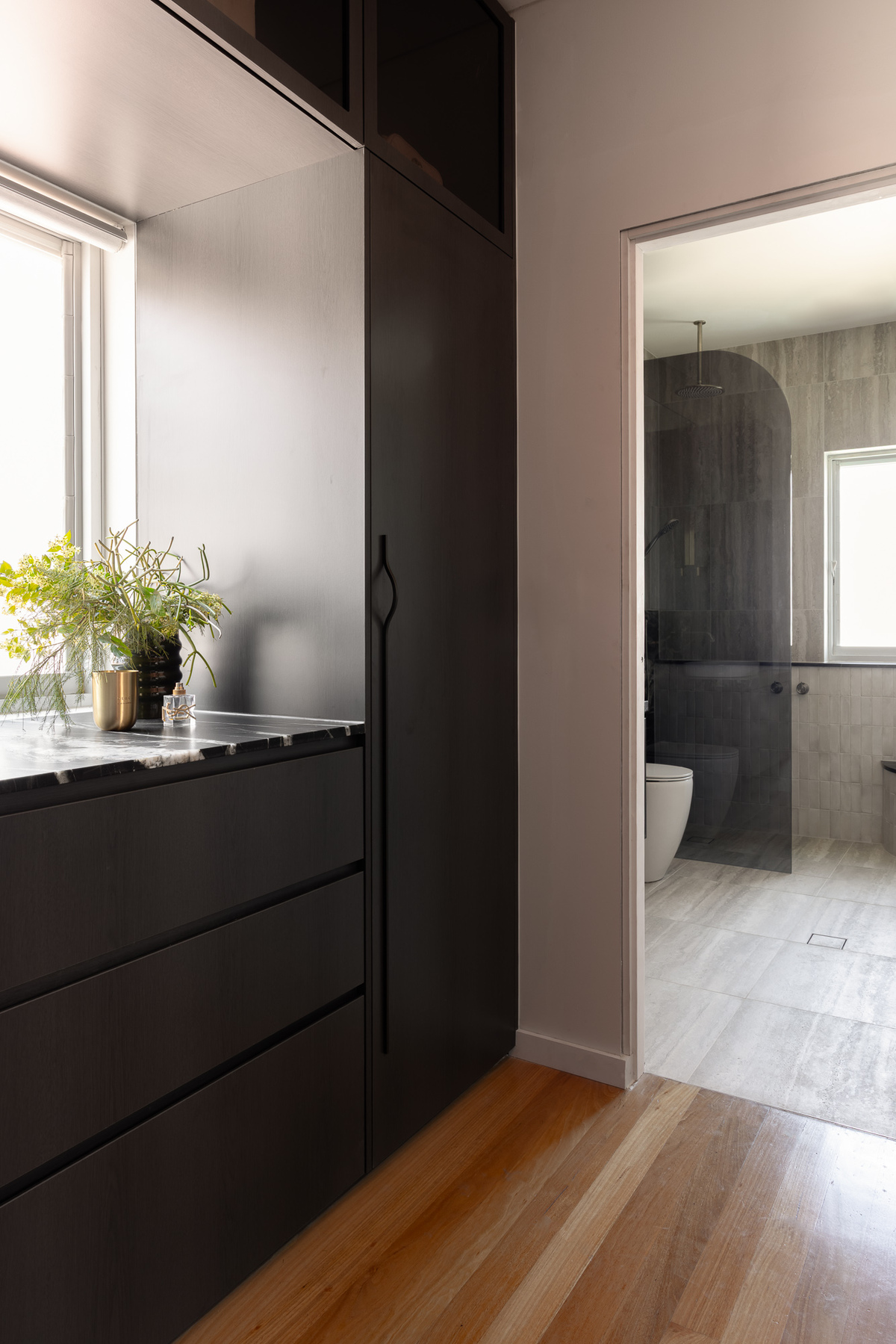 Hotel-Inspired Luxury, image 8