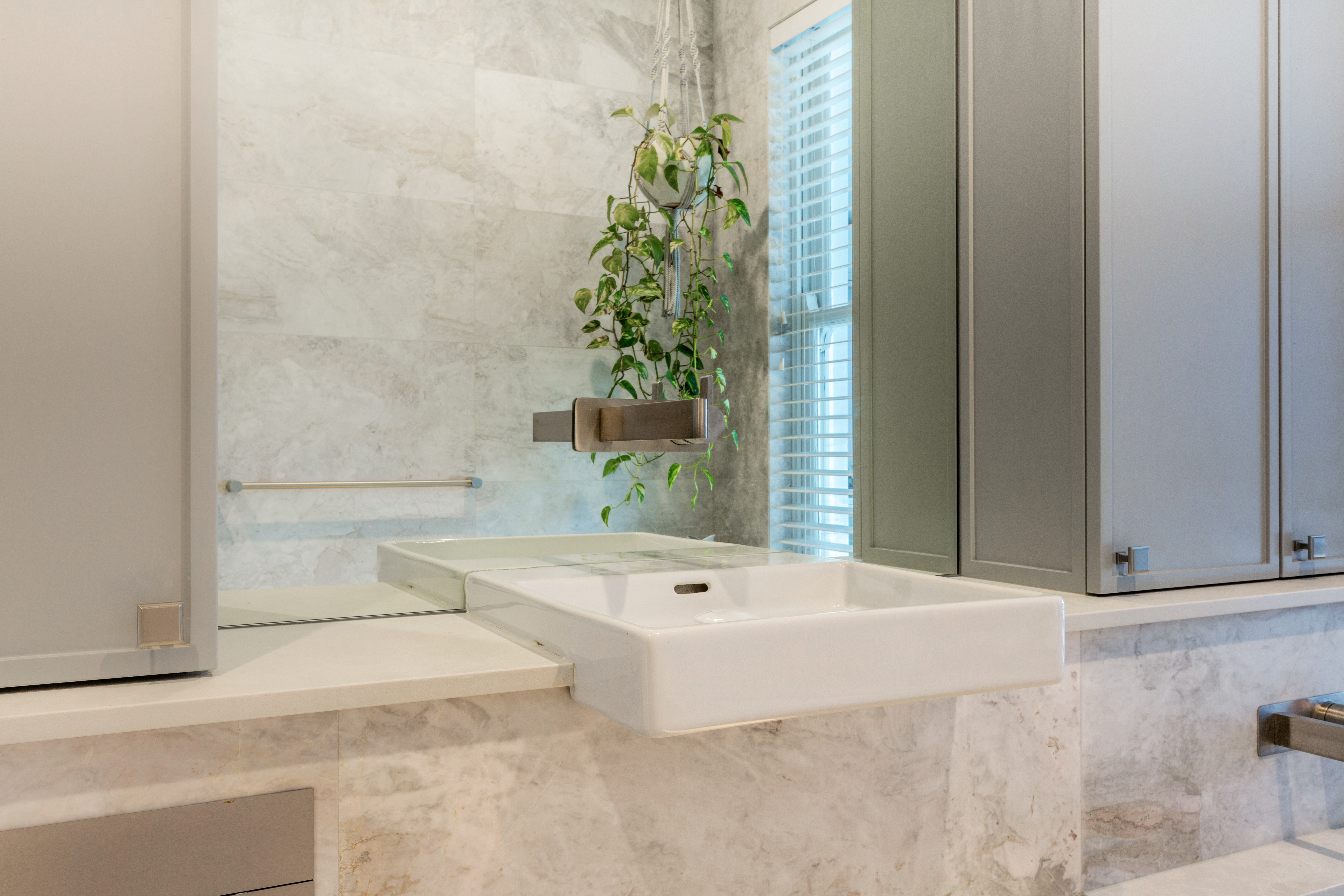 Modern Hamptons Bathrooms, image 13