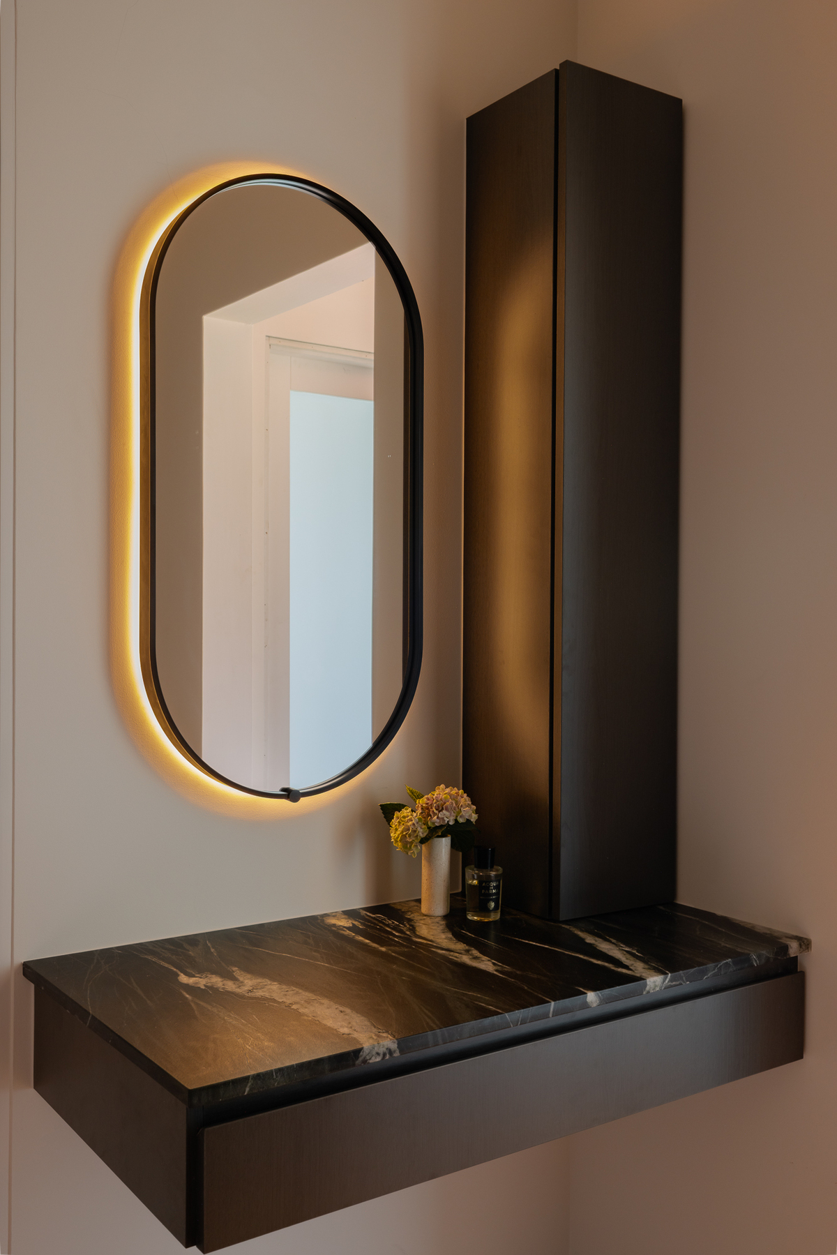 Hotel-Inspired Luxury, Abbotsford