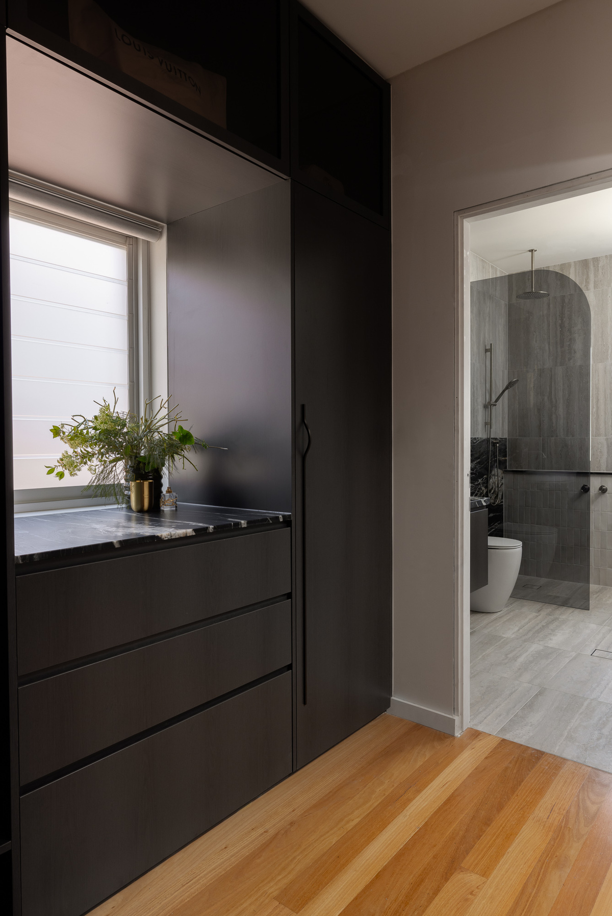 Hotel-Inspired Luxury, image 4