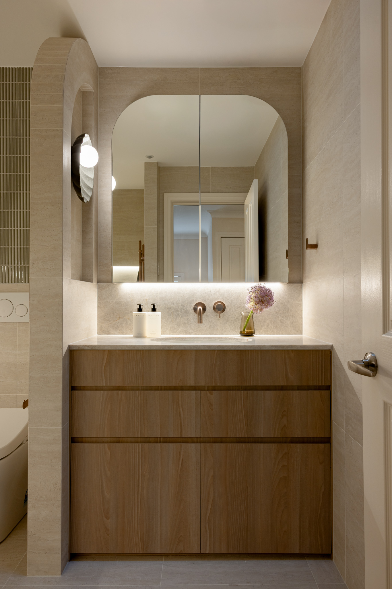 Calm Family Bathroom, image 8