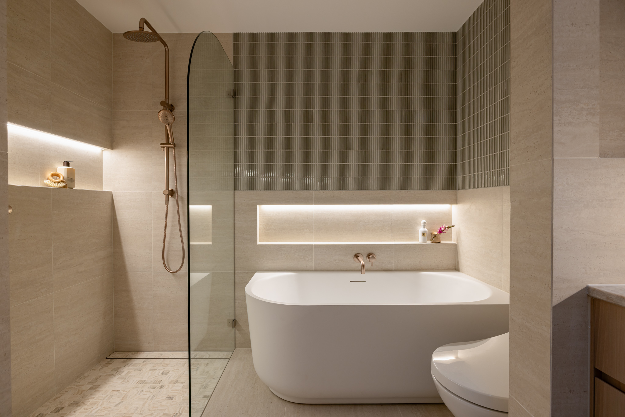 Calm Family Bathroom, image 9