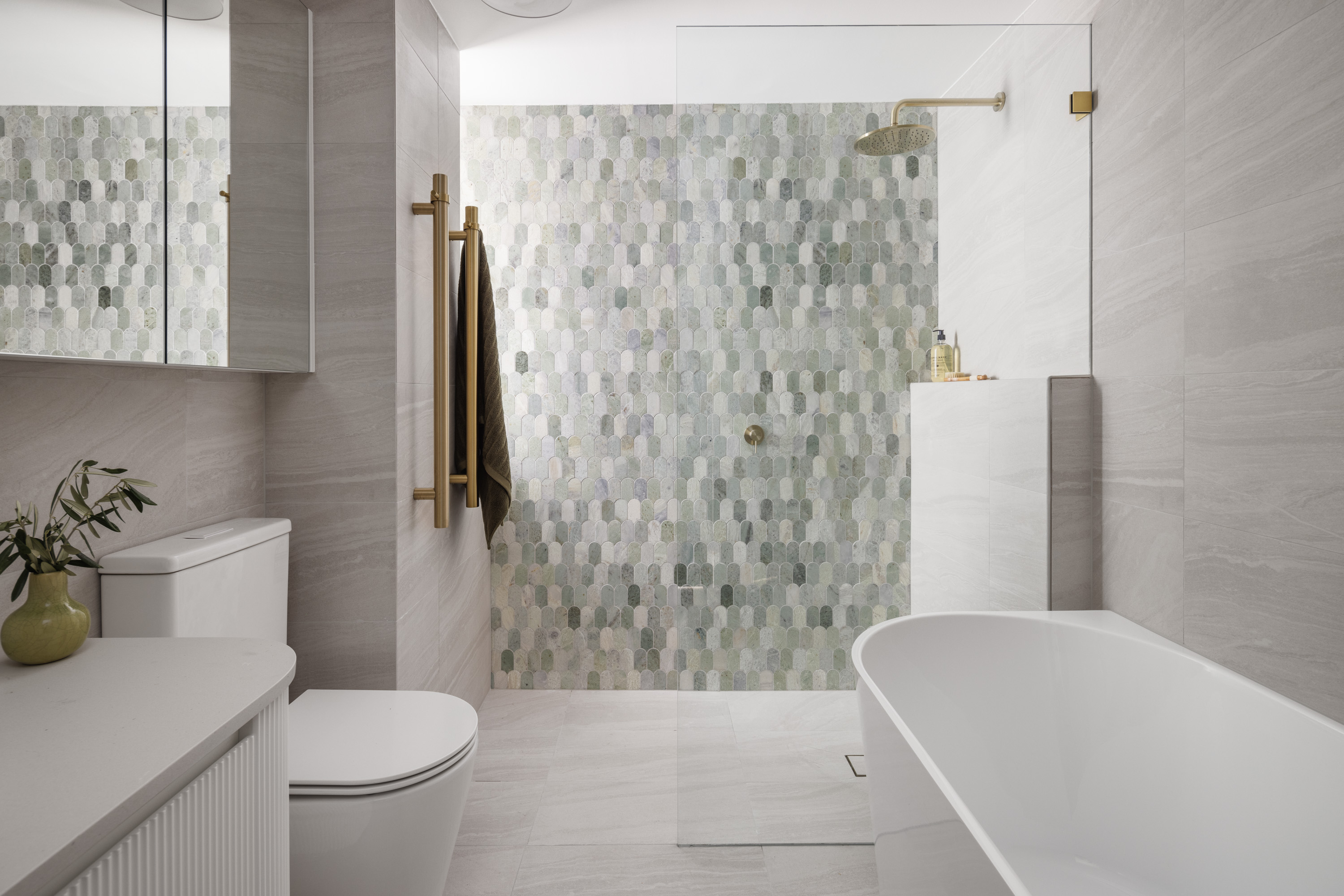 Beachside Apartment Revival, image 10