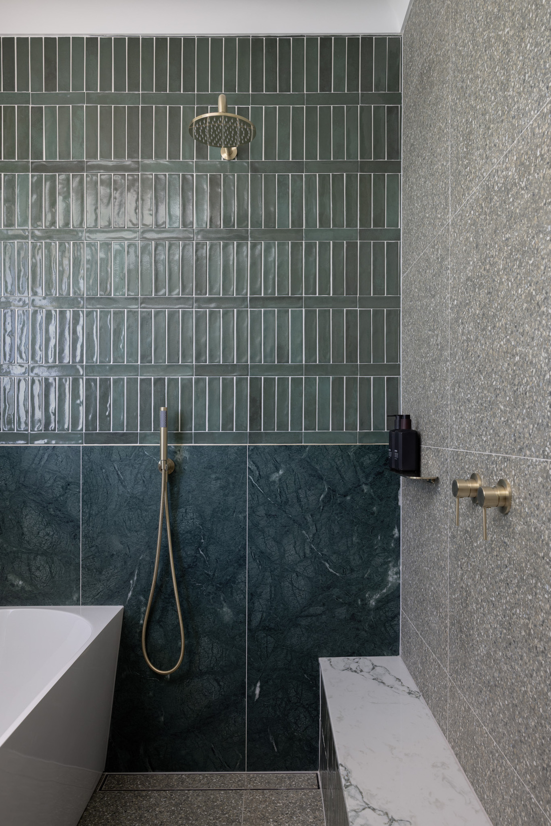 Bold Utility, image 5