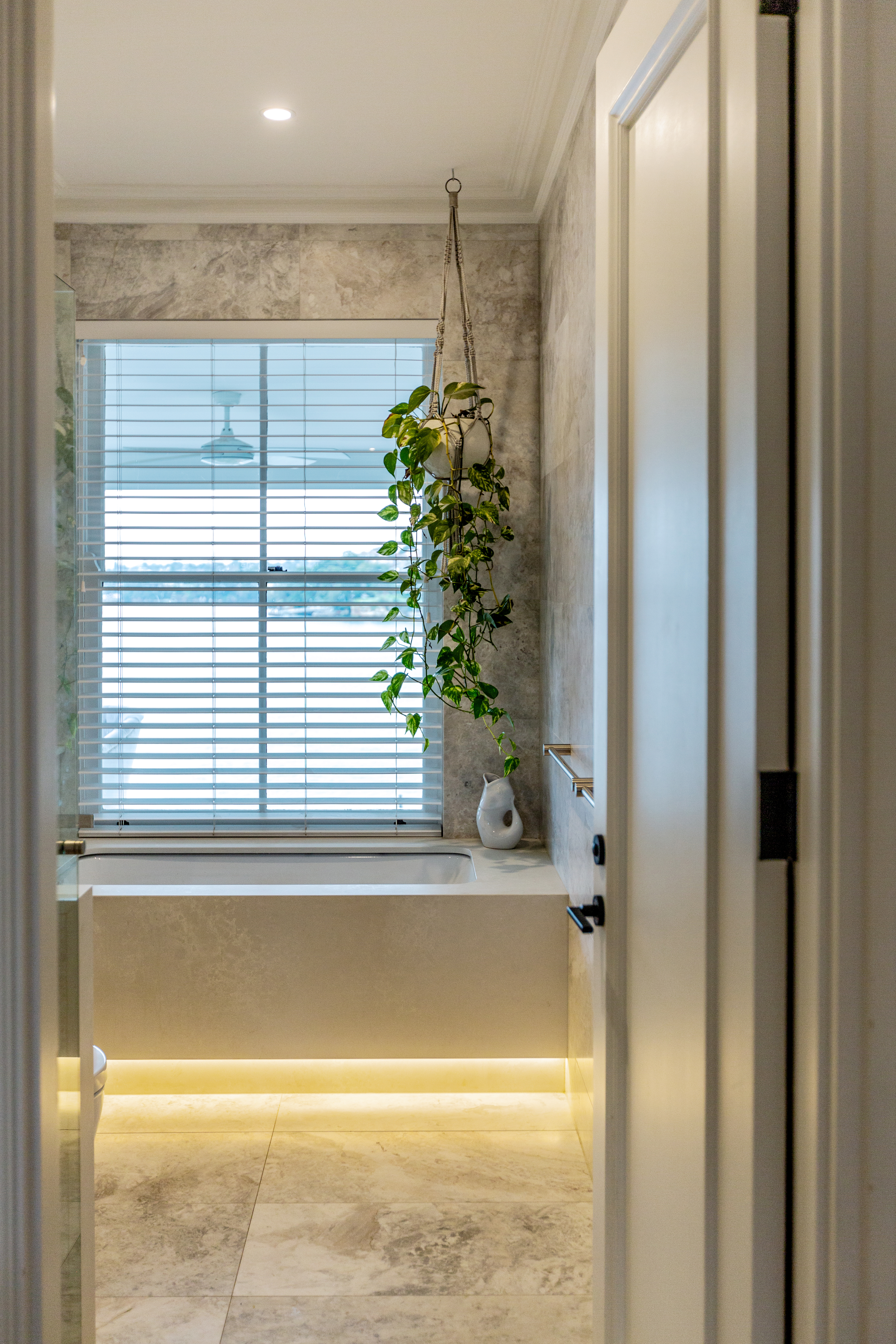 Modern Hamptons Bathrooms, image 6