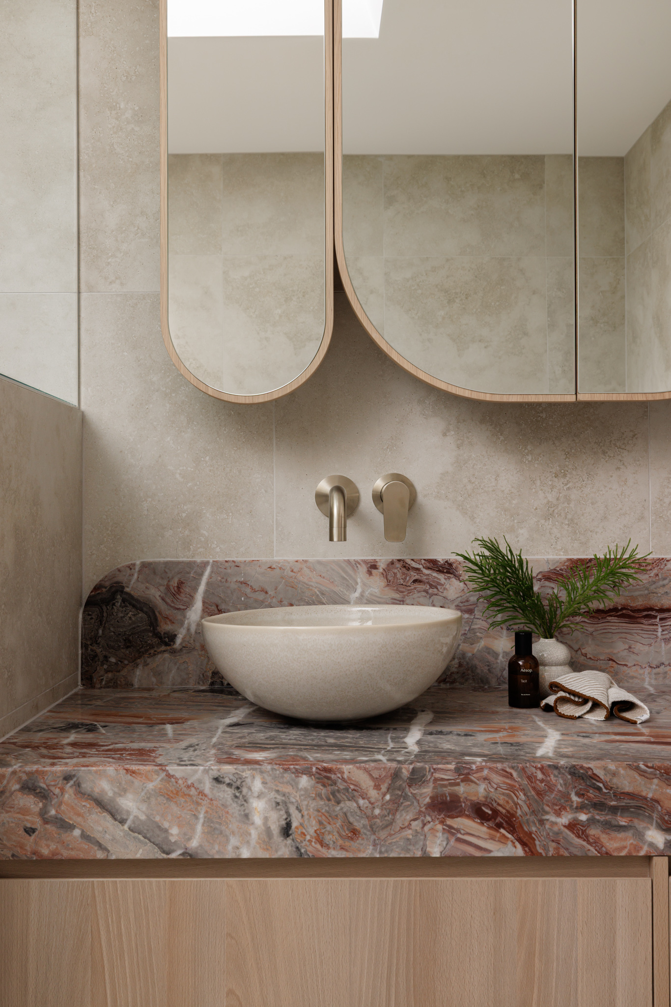 Light Meets Texture, Rozelle